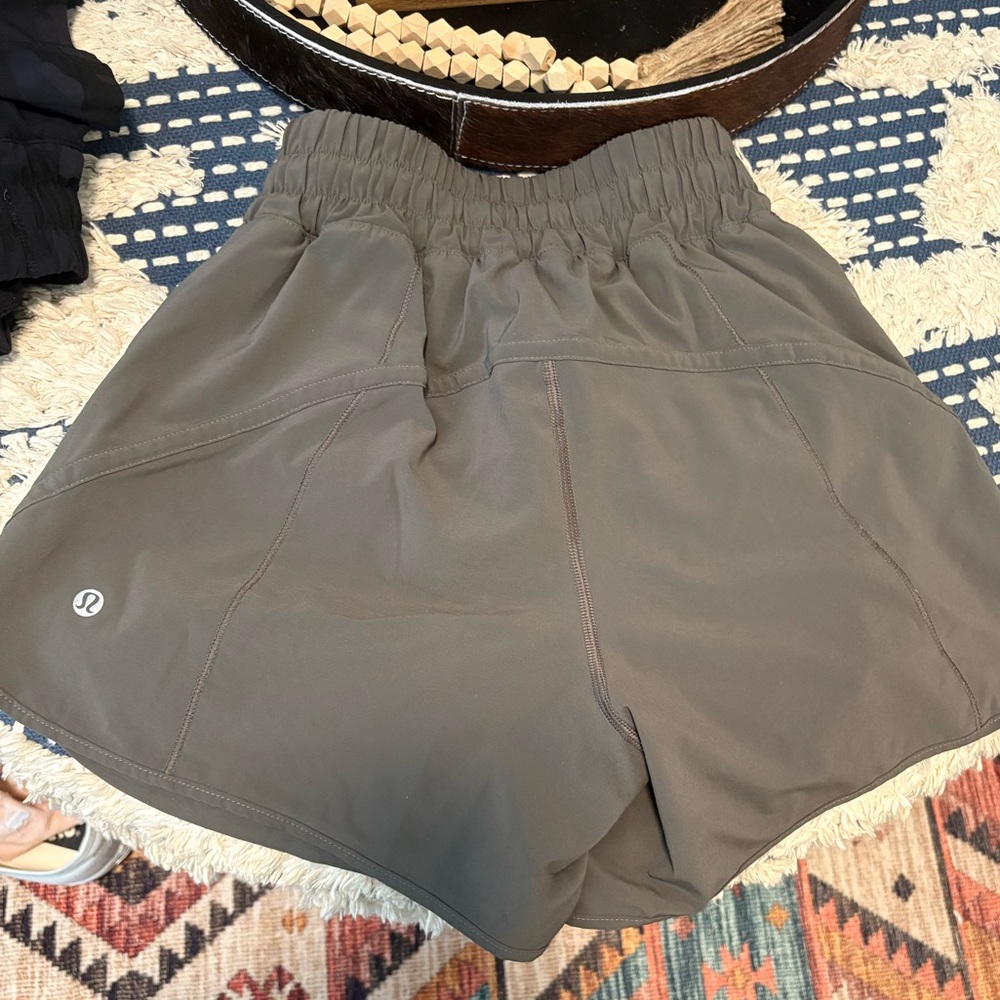 Lululemon track that high rise lined short 5 inch. Size 4